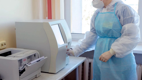 MATX-6153嵌入式AI主板,采用12/13/14代 Intel Core处理器及工业级设计,精准锁定体外诊断(IVD)市场 MATX-6153嵌入式AI主板,采用12/13/14代 Intel Core处理器及工业级设计,精准锁定体外诊断(IVD)市场